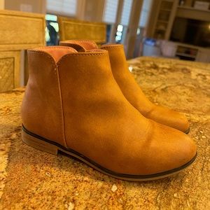 Cat & Jack Girls Brown Boots Size 11